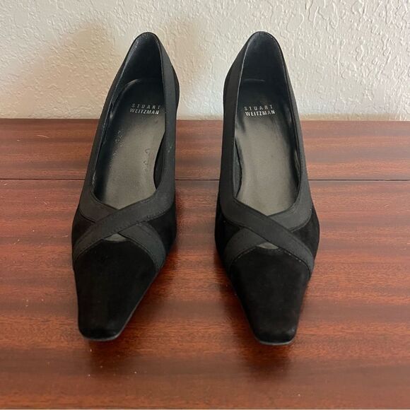 Stuart Weitzman Black Suede Heels w/ Ribbon Details. Sz 6. New w/ imperfections - Picture 2 of 12